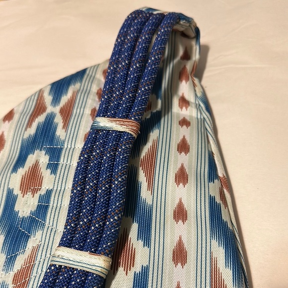 Kavu Blue and White Belt Bag with Geometric Pattern - Picture 5 of 9